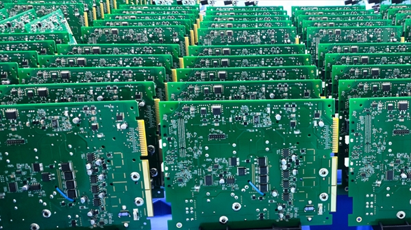 Quick Turn PCB Fabrication | A Detailed Guide - The Engineering Projects