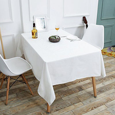 Top 4 Best Fabrics for Table Runners