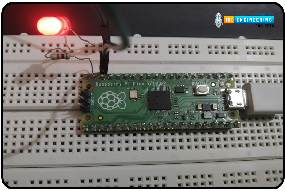LED blinking with Raspberry Pi Pico and MicroPython, control raspberry pi pico pinout, control pico gpio, led blinking with pico, led blinking pico micropython, first project with RPi Pico, LED blinking with RPi Pico